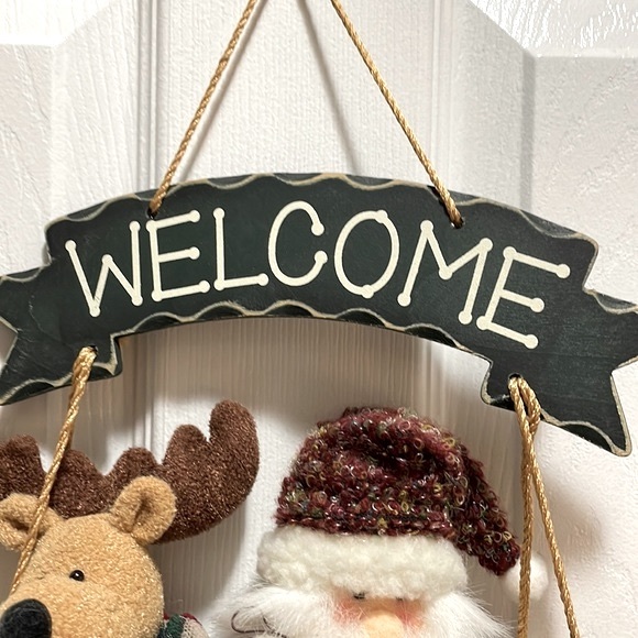 Swinging Santa Clause & Reindeer Door Hanger - Picture 3 of 5